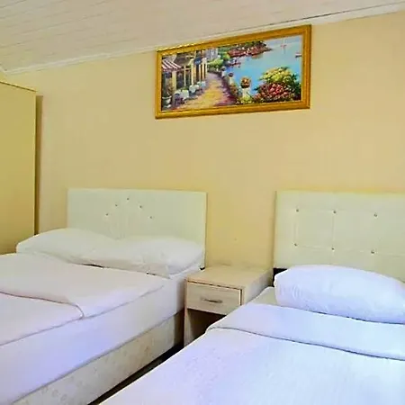 Simge Hotel *
